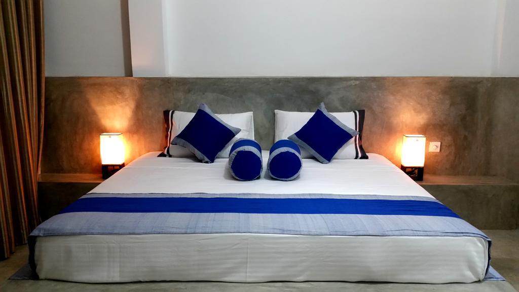 Diamond Lake Tourist Rest Anuradhapura Bagian luar foto
