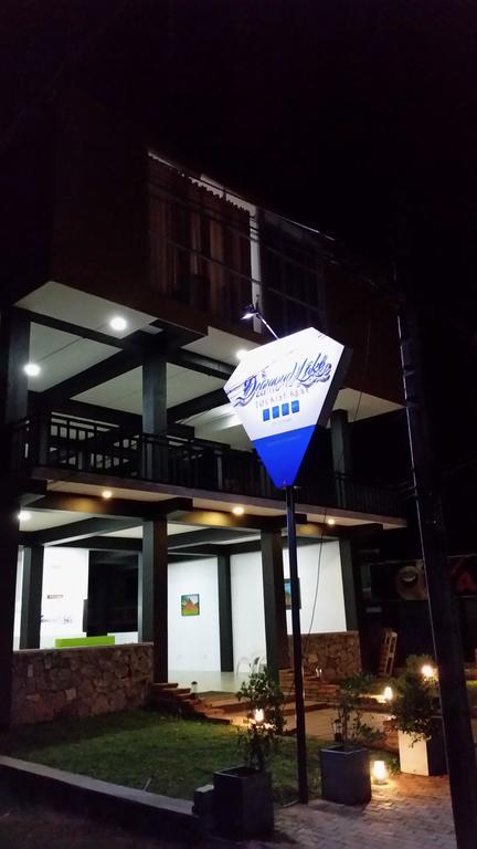 Diamond Lake Tourist Rest Anuradhapura Bagian luar foto